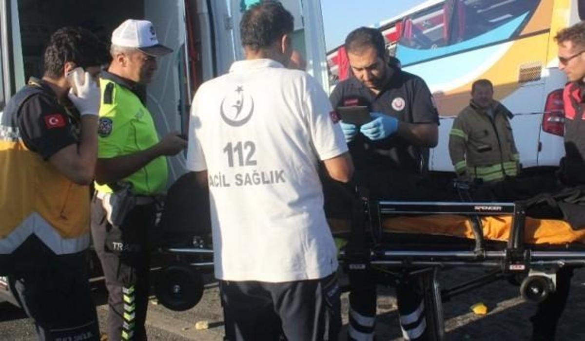 buyukcekmece de trafik kazasi 1 olu 7 yarali guncel haberleri