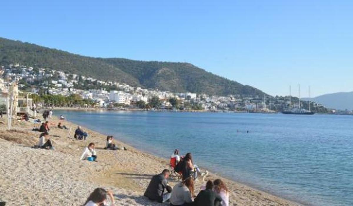 aralik ayinin son gunlerinde bodrum da deniz keyfi guncel haberleri