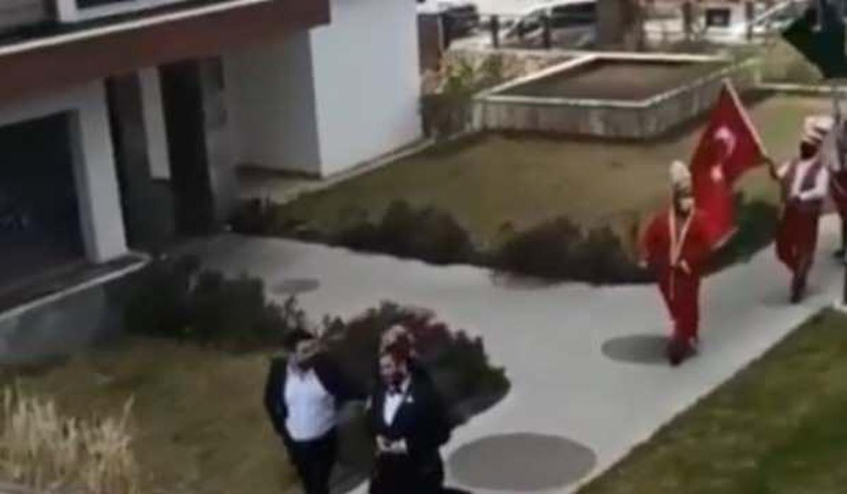 en hizli mehter marsi ceddin deden video indir