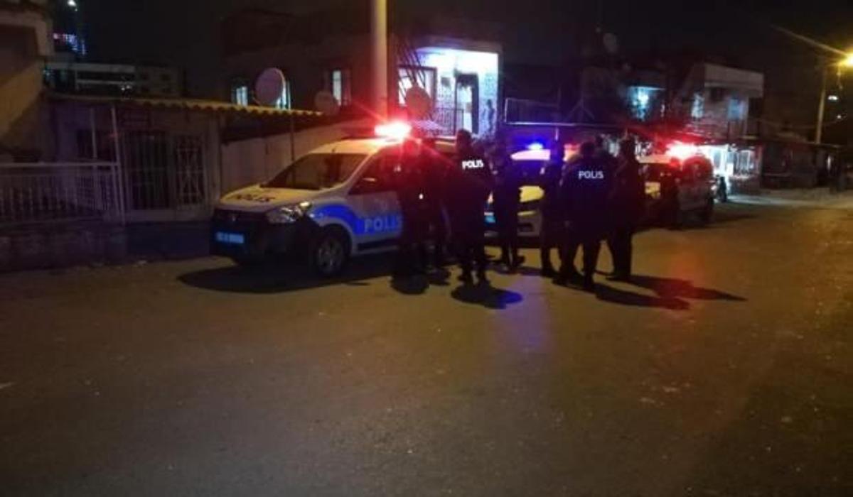 izmir de sokak ortasinda silahli catisma 6 yarali guncel haberleri
