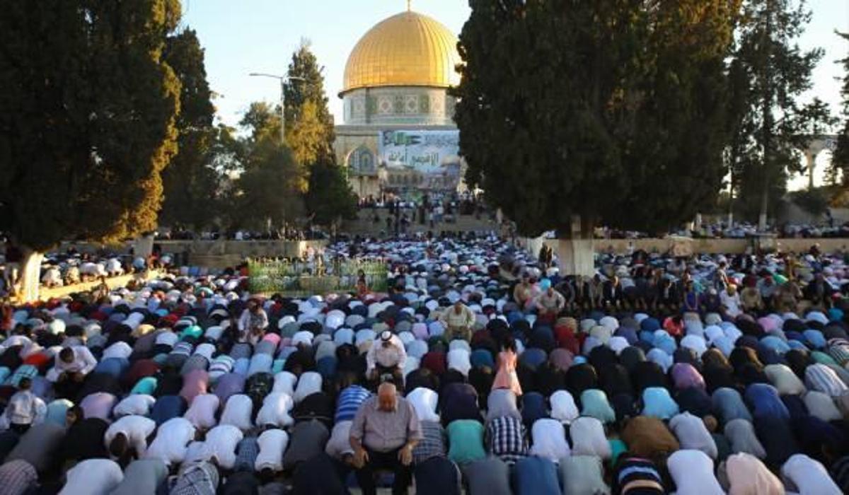 https www haber7 com guncel haber 3099535 filistinlilerden cagri bayram namazinda kirmizi kurdele takalim