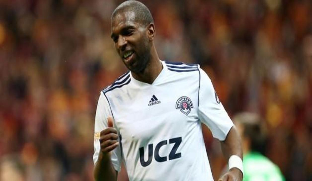 Yıldız futbolcu yeniden Süper Lig yolunda!