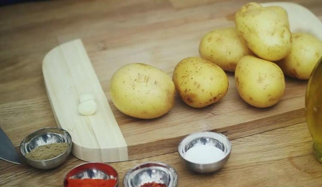 Sarımsaklı patates