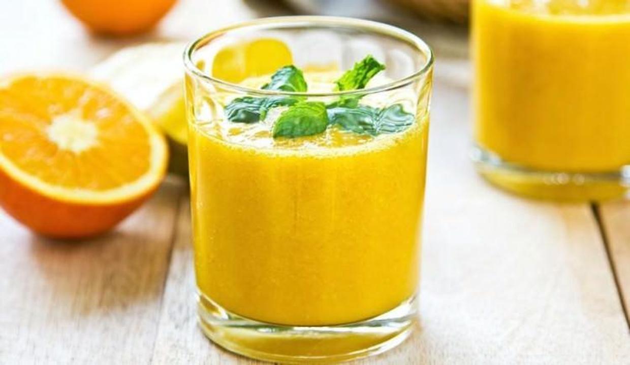 Kilo verdiren ananaslı baharatlı smoothie tarifi