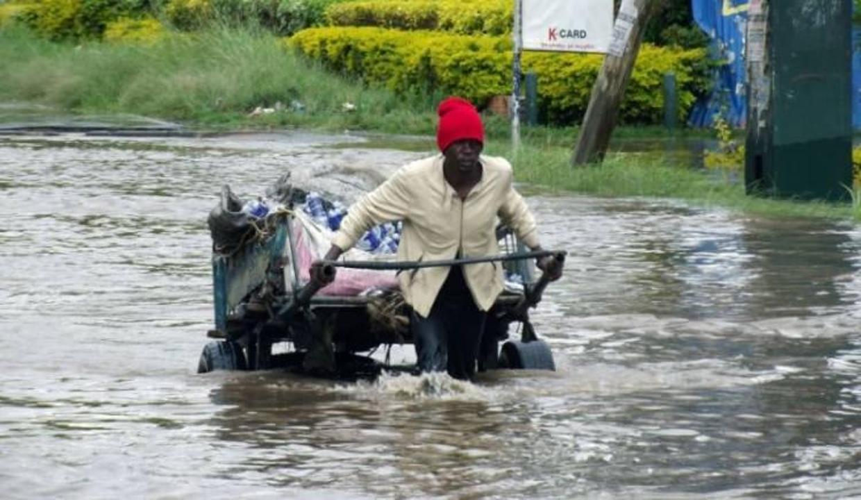 Kenya'da 6 katlı bina çöktü