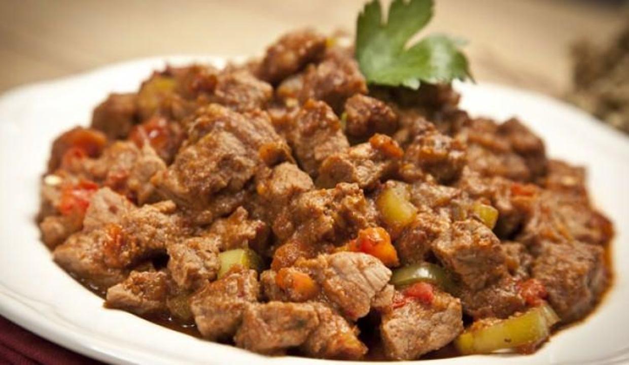 Kuzu güveç tarifi