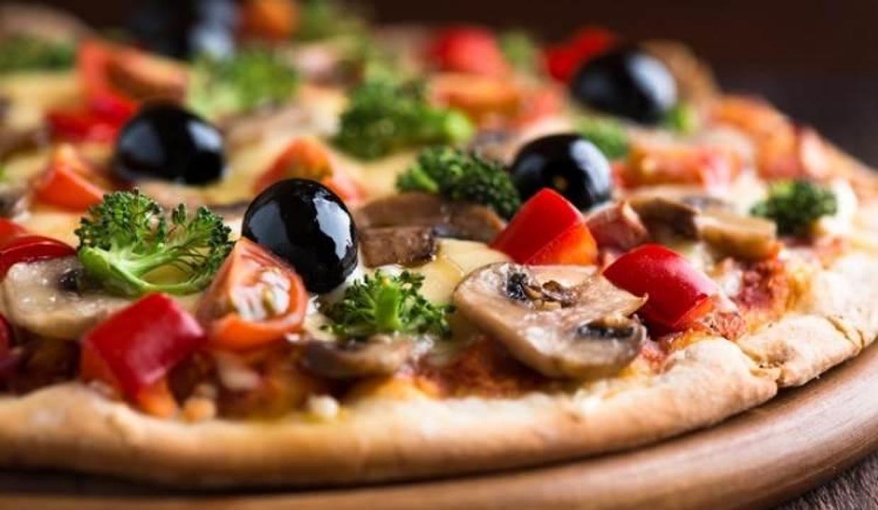 Sebzeli Vegan Pizza tarifi