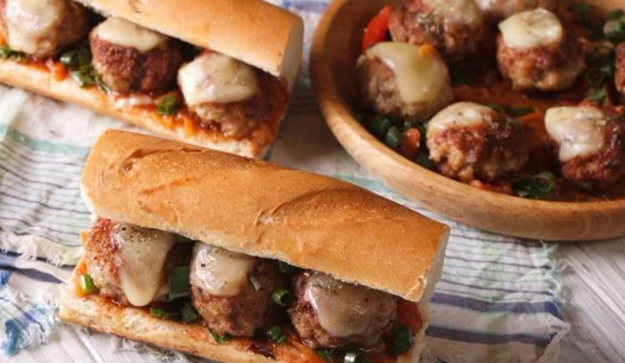 Köfteli sandviç tarifi