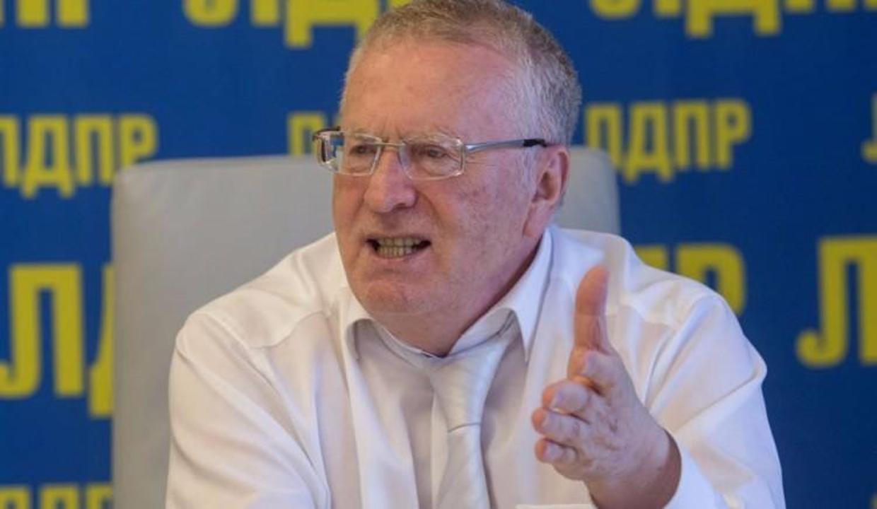 Jirinovski Hollanda'ya ateş püskürdü