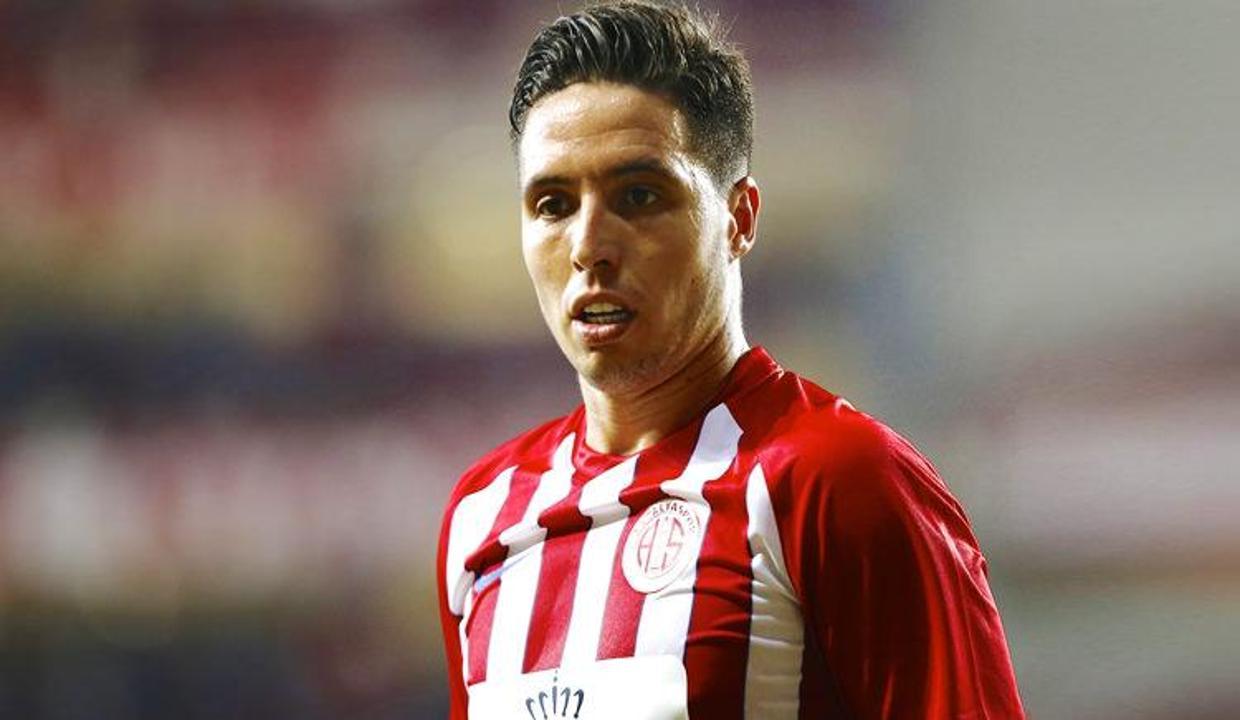 Nasri'den Antalyaspor'a büyük kazık!