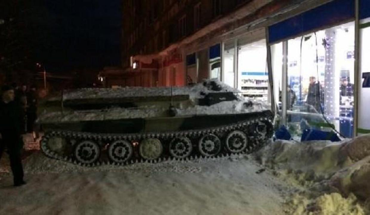 Yer bakın neresi! 'Tankla' şarap soygunu
