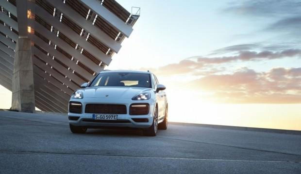 Karşınızda Cayenne E-Hybrid