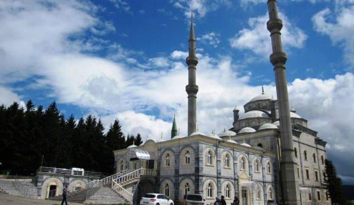 2018 Trabzon Ramazan Bayramı namazı sabah saat kaçta kılınacak?