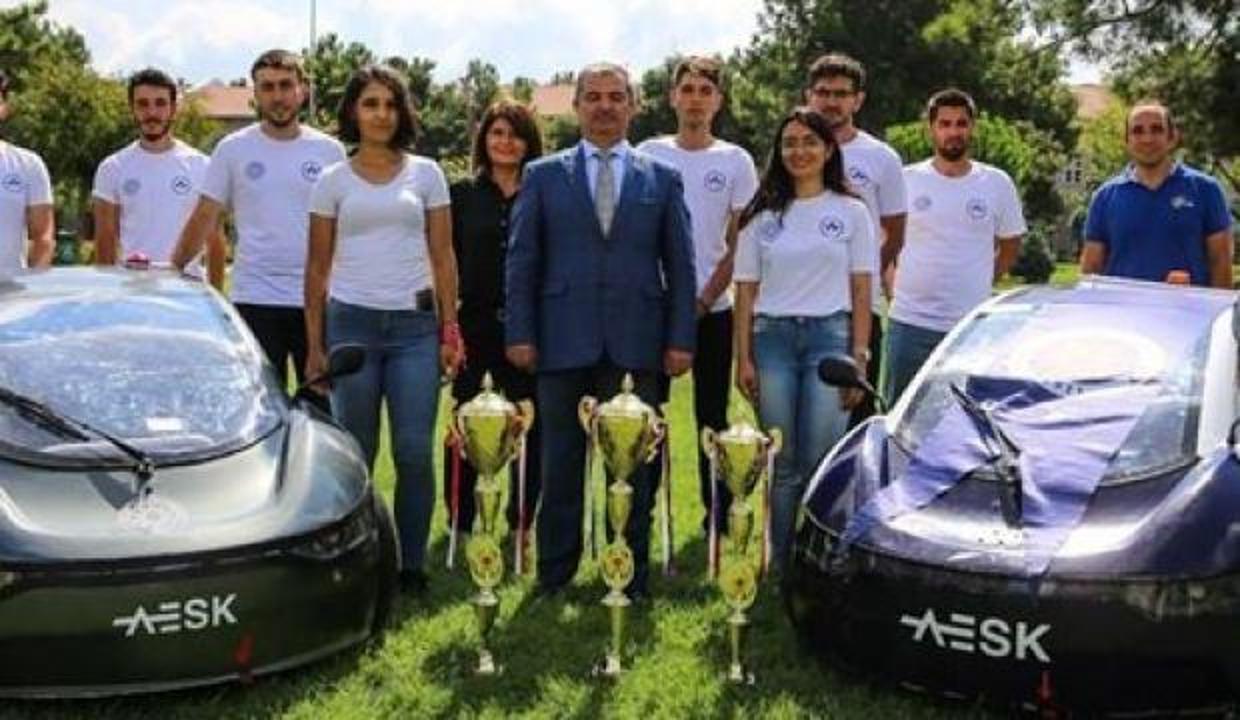 Öğrencilerin 'yerli ve milli otomobil' rüyası