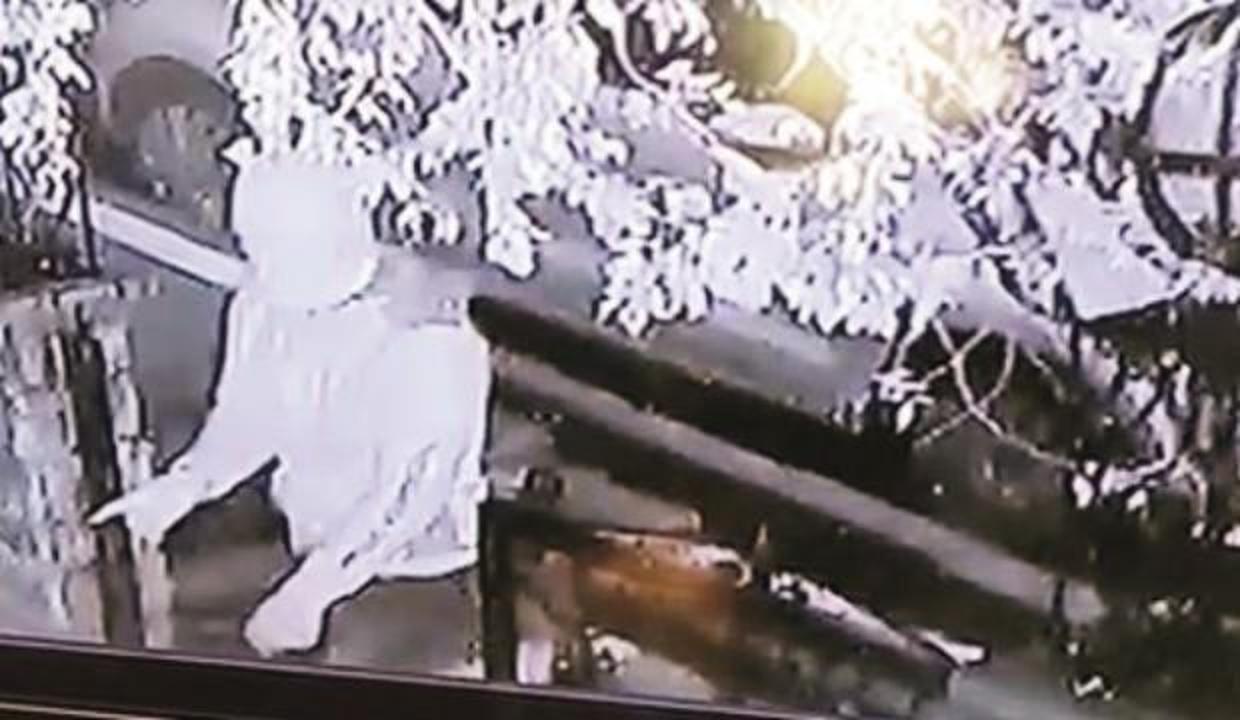 Külünk'ün evine silahlı ve maskeli keşif!