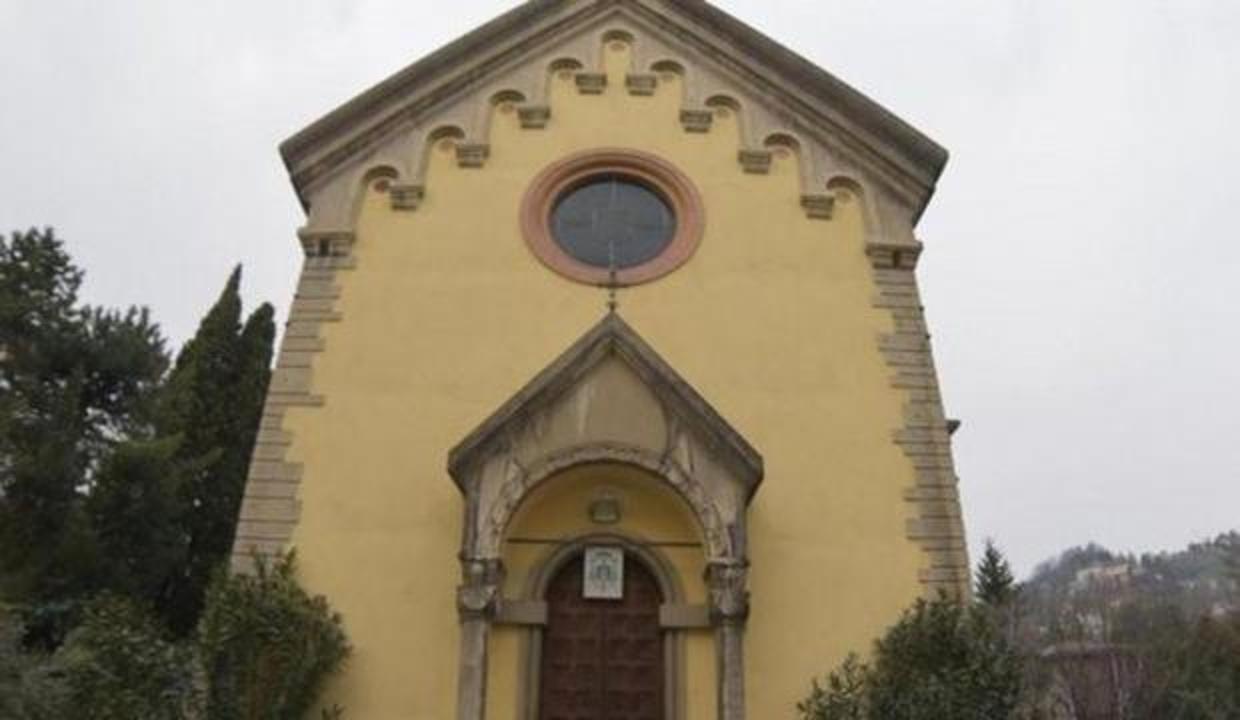 Müslümanlar kilise satın aldı, ülke ayağa kalktı!