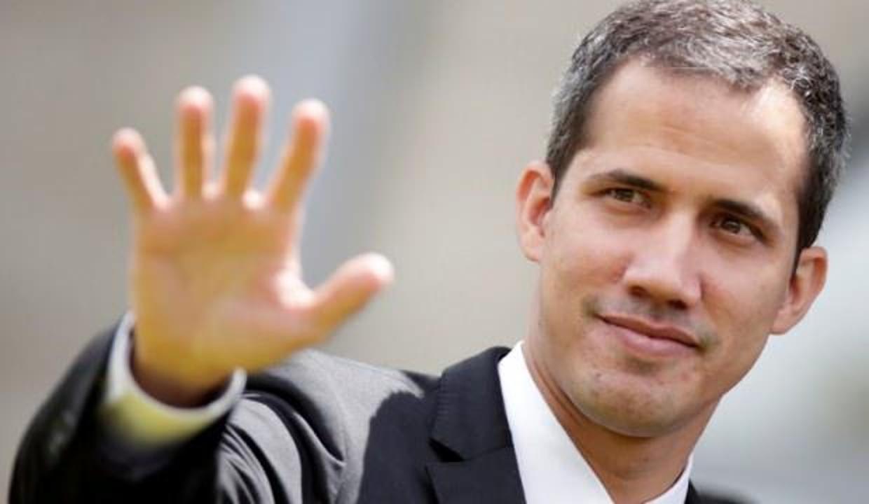 Guaido ülkesine geri dönüyor!