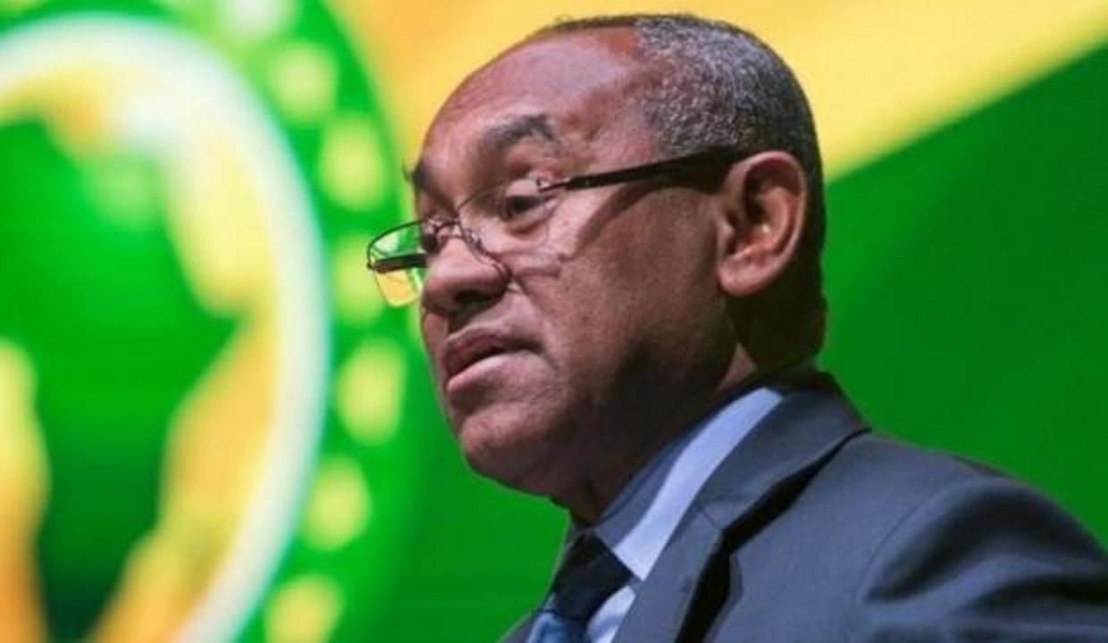 Afrika Futbol Konfederasyonu Başkanı Paris'te gözaltında!
