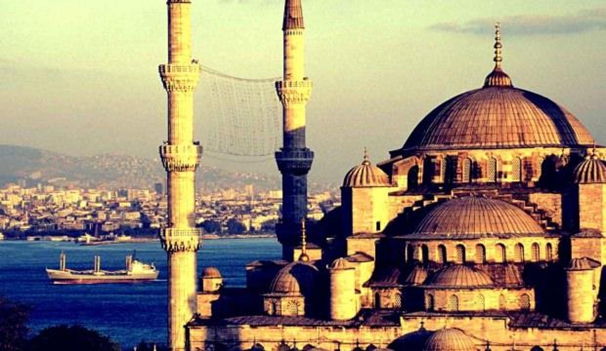 Arefe günü mesajları: İşte en güzel ve anlamlı resimli Arefe günü mesajları!