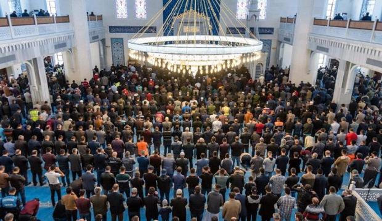İstanbul, Ankara, İzmir bayram namazı saat kaçta? 11 Ağustos bayram namazı vakti