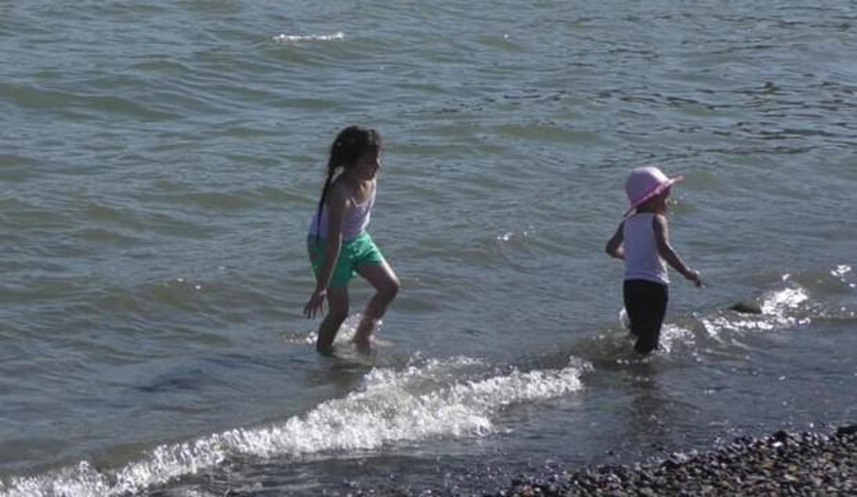 Ege ve Akdeniz sahillerini aratmıyor! Turistler akın etti