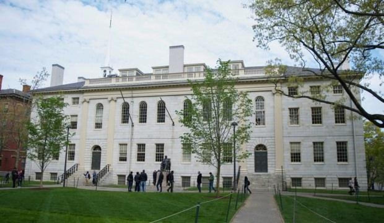 Harvard'ı kazandı, Filistinli diye sınır dışı edildi
