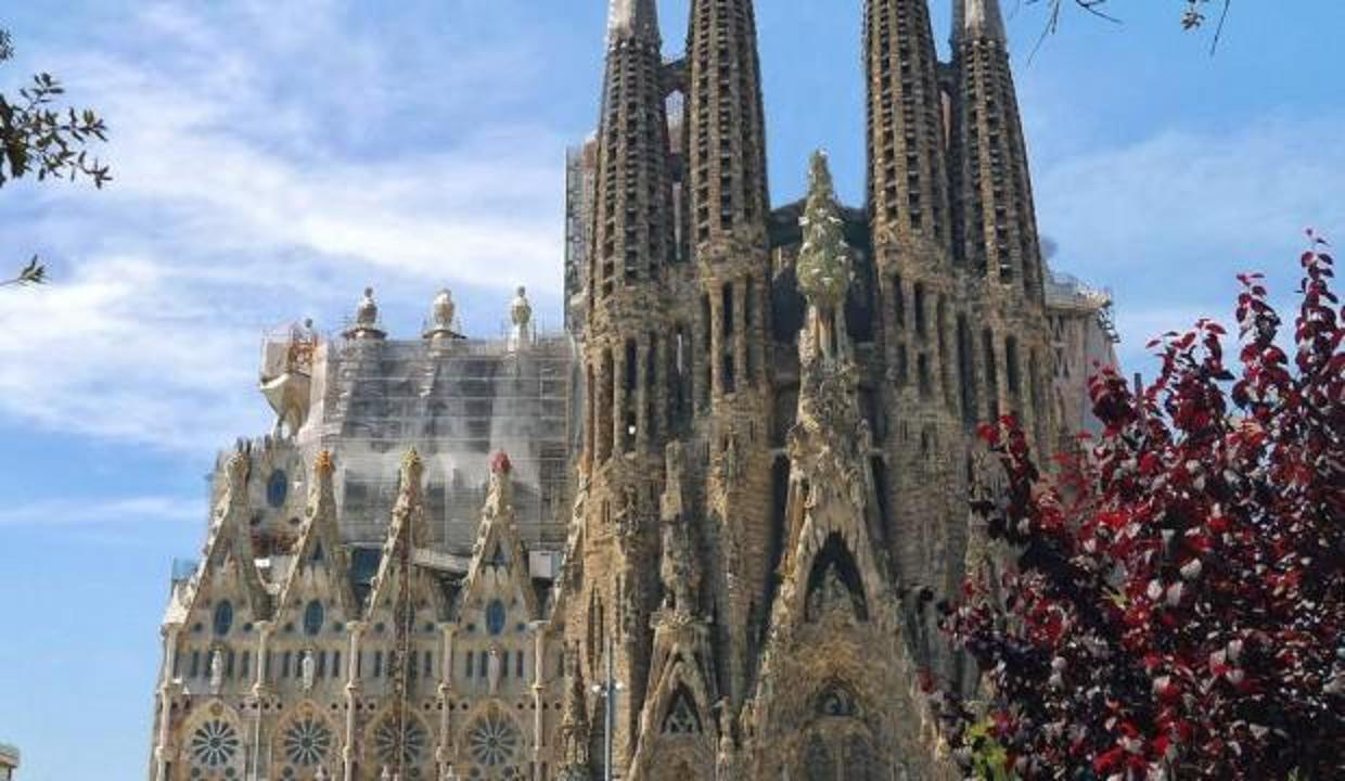 Avrupa'nın Turist cenneti: Barselona'da gezilecek yerler