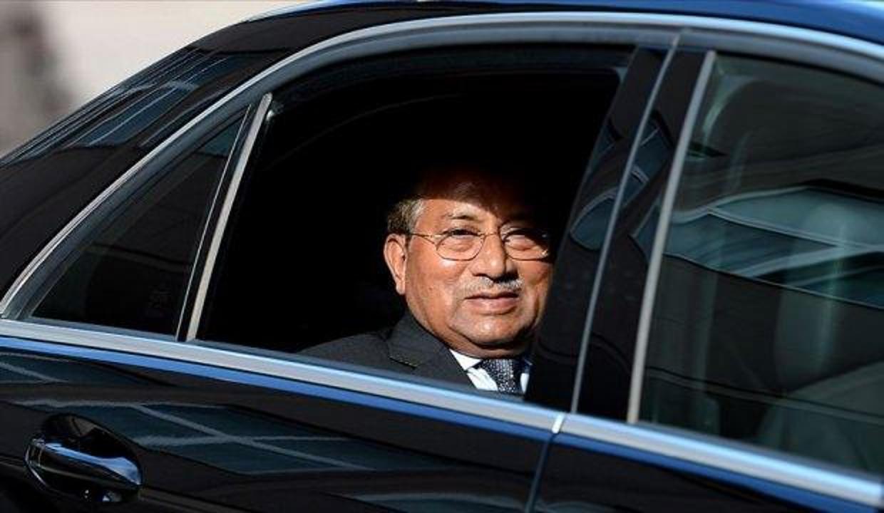Pakistan eski Cumhurbaşkanı Pervez Müşerref idama mahkum edildi!