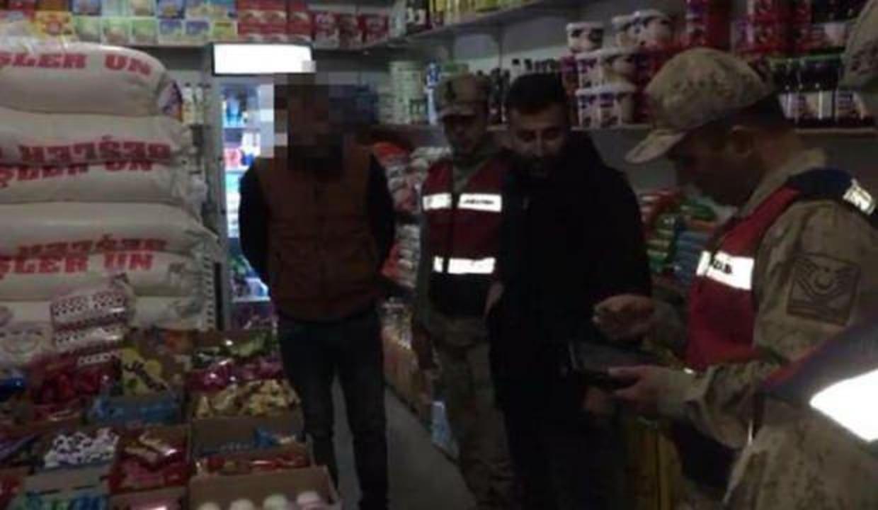 Cezaevi firarisi alışveriş yaparken yakalandı