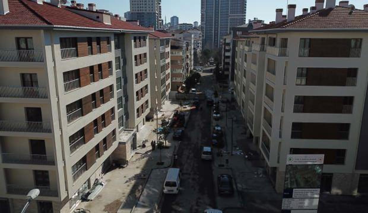 Yeşilyurt apartmanı sakinleri evlerine kavuştu