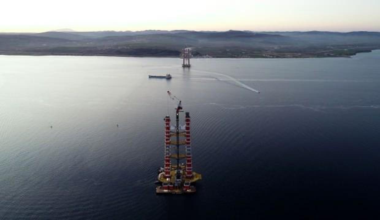 1915 Çanakkale Köprüsü ayakları, yarı uzunluğa ulaştı