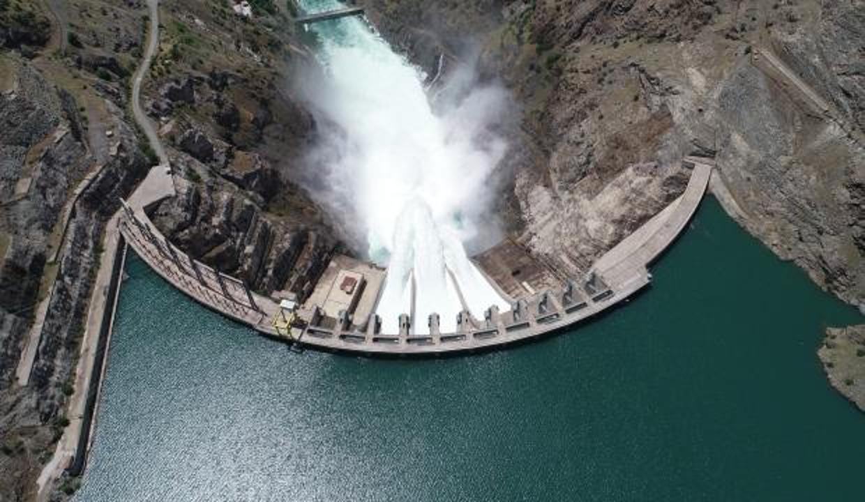 Türkiye'nin 3 büyük barajında enerji üretimi yüzde 106 arttı