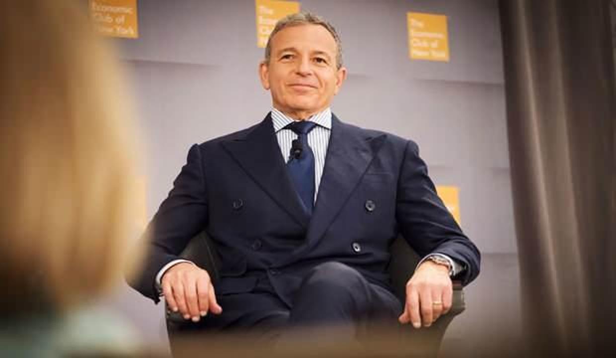 Disney'in CEO’su Bob Iger istifa etti