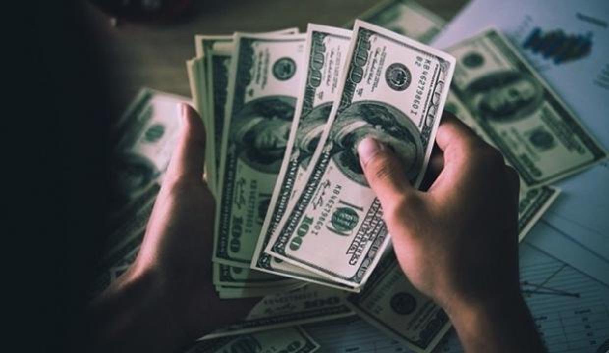 Dolarda düşüş! Kritik seviyenin altına sarktı