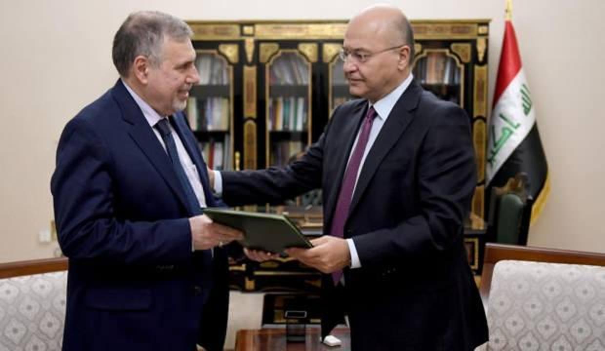 Irak'ta hükümet krizi: Muhammed Tevfik Allavi çekildi