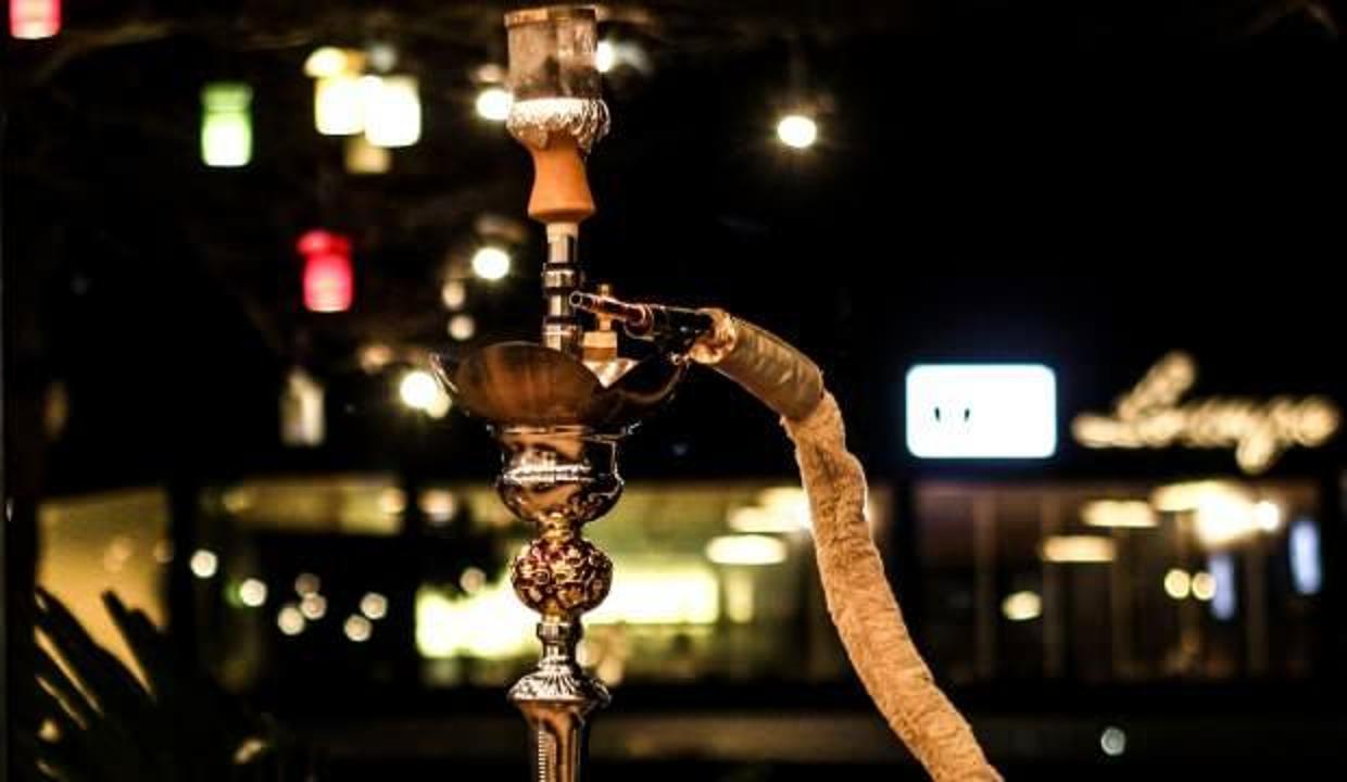 Koronavirüs alarmı! Katar nargileyi yasakladı
