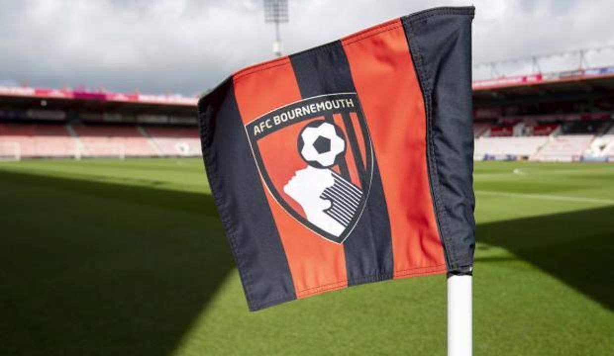 Bournemouth ücretsiz izin kararından geri adım attı