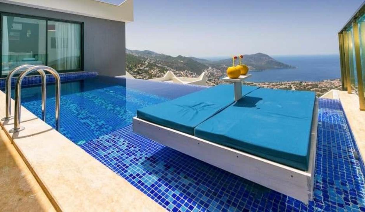 Turizm cenneti Antalya'da 'temassız tatil' hazırlıkları tamamlandı