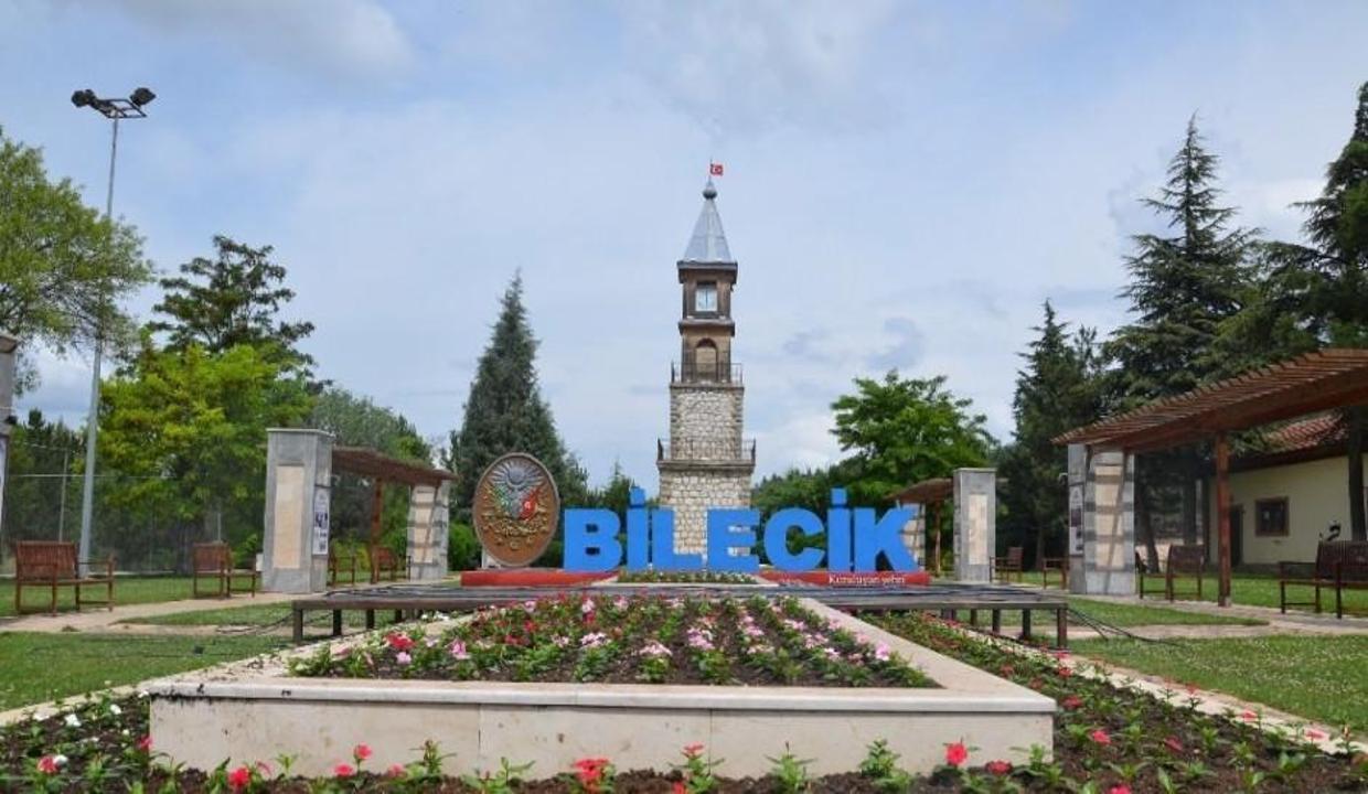 Abdülhamit Han'ın Bilecik'e mirasları:Tarihi rüştiye ve saat kulesi