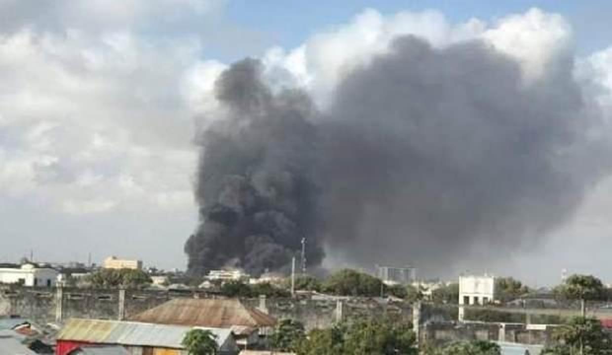 Somali'de bomba yüklü araçla terör saldırısı