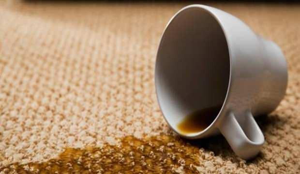 Kurumuş çay lekesi nasıl çıkar? Karbonatla çay lekesi nasıl temizlenir?