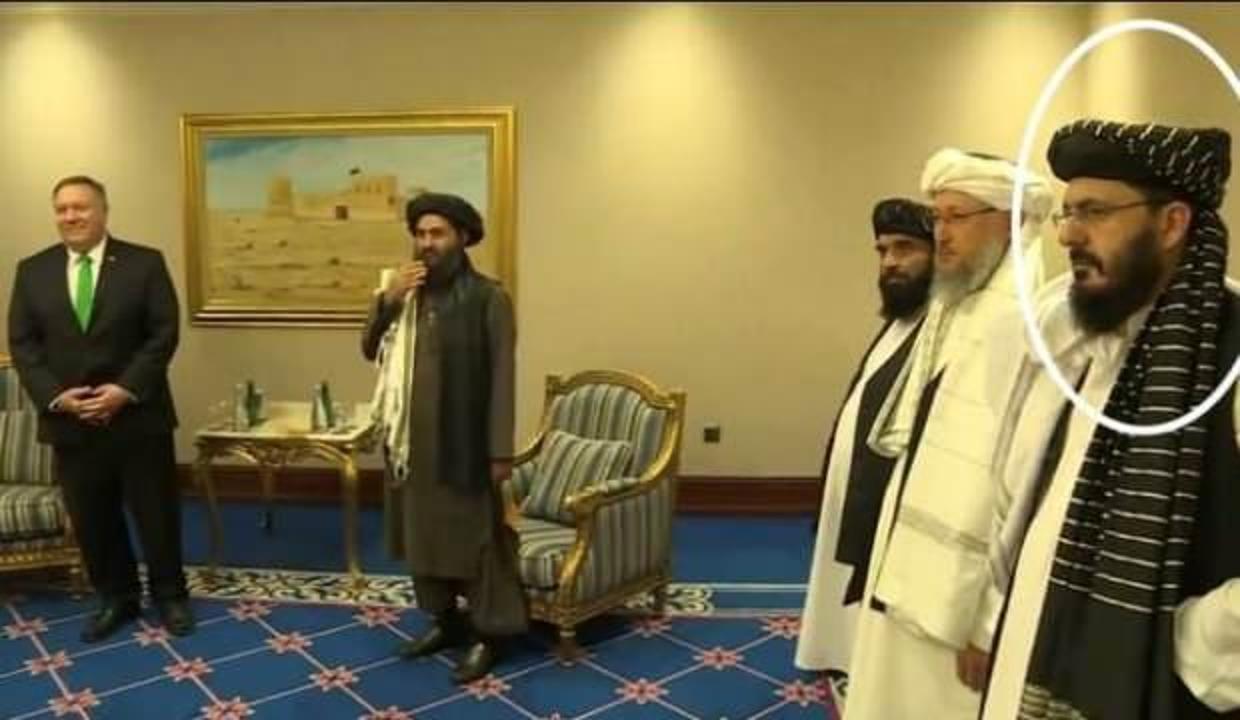 ABD, terörist diye hapishaneye tıktığı adamla masaya oturdu, el pençe durdu