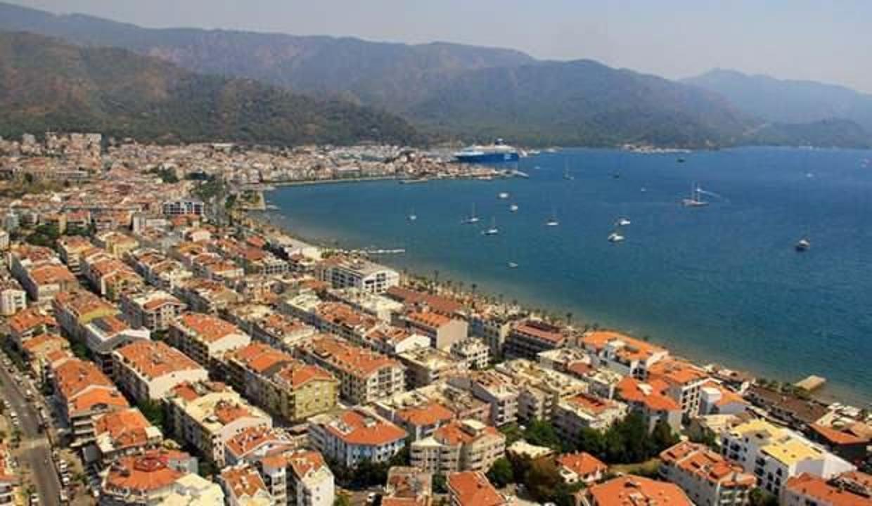 Yazlıkçılar dönmedi, nüfus patladı