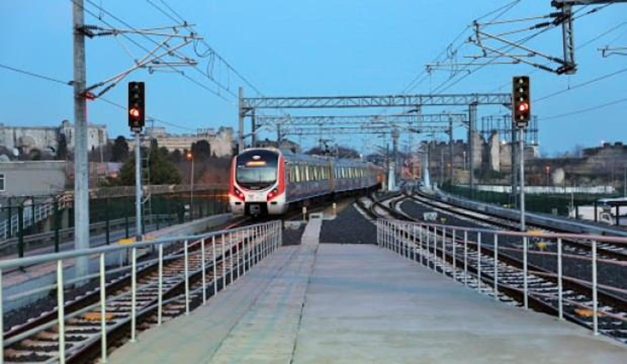 Marmaray'dan ilk sekiz ayda 162 bin ton yük taşındı