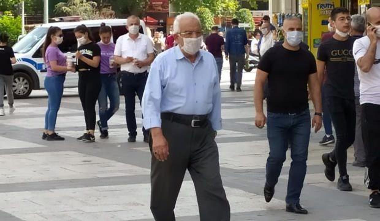 Bir ilimizde daha 65 yaş ve üstüne kısıtlama kararı!