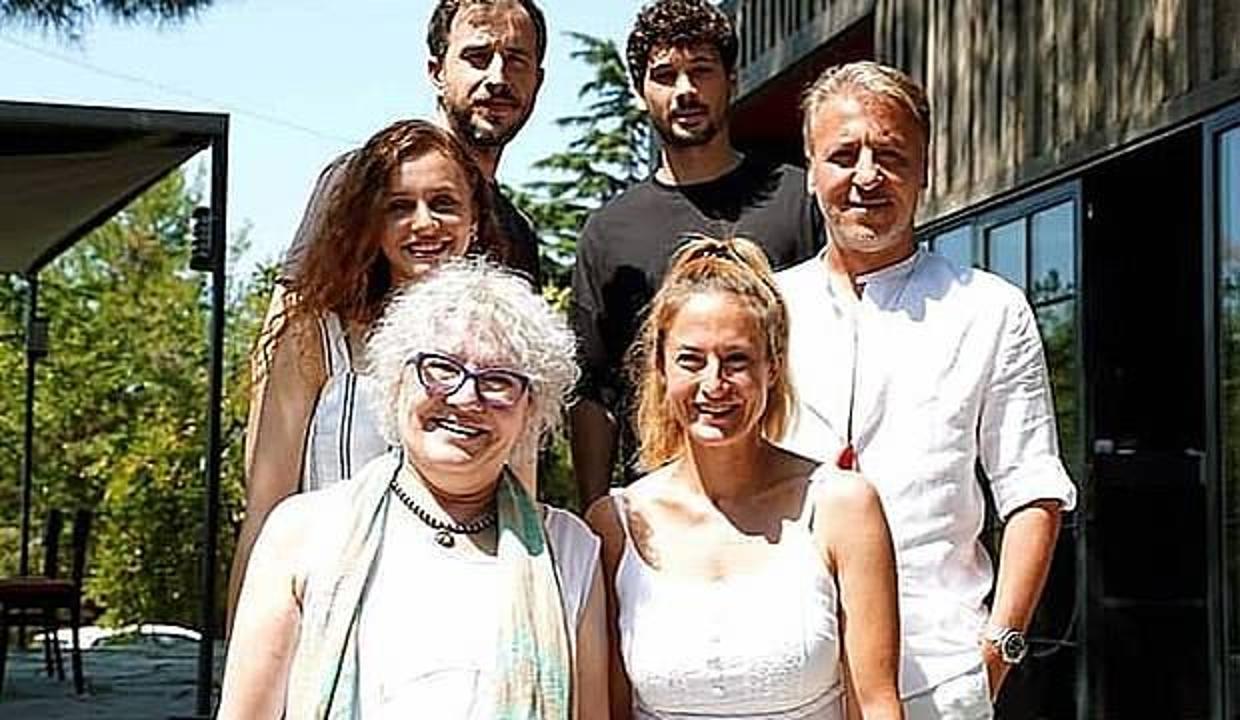 Menajerimi Ara'da ayrılık çanları çalıyor! Gözde ismin projeye veda etmekten başka seçeneği yok