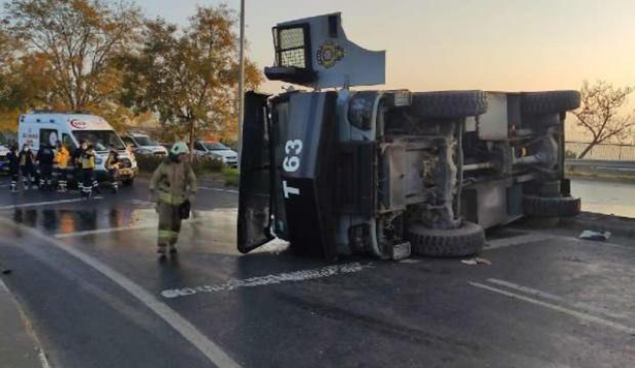 İstanbul'da TOMA devrildi!