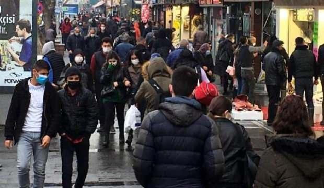Kayseri'de sokağa çıkma kısıtlaması öncesi alışveriş yoğunluğu