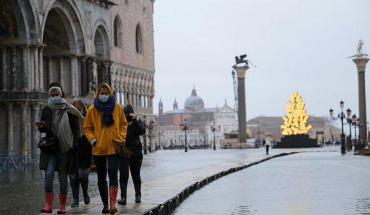 Venedik'te yine su baskını: Milyar dolarlık proje işe yaramadı