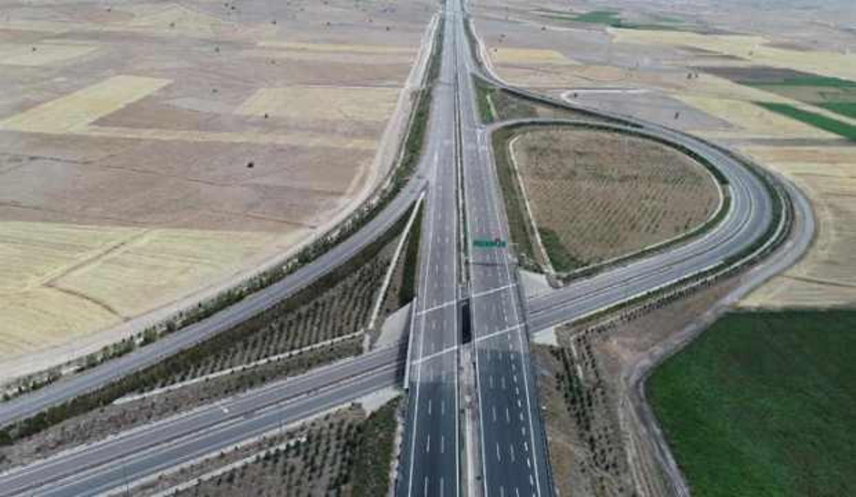Ankara-Niğde Otoyolu'nun tamamı yarın hizmete girecek